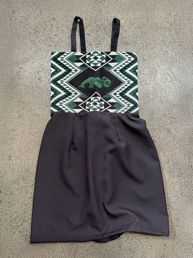 nz-maori-kapa-haka-kakahu-outfits-reporoa-college-uniforms